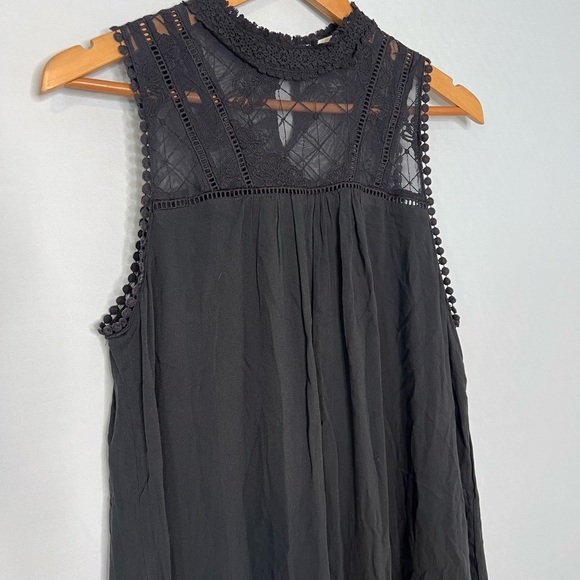 Altar’d State Black Crochet Lace Sheer Neckline Sleeveless Mini Dress. Medium. - Picture 4 of 12